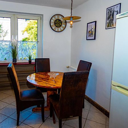 #121 Grosse, Gemuetliche Wohnung In Remscheid-City Buitenkant foto