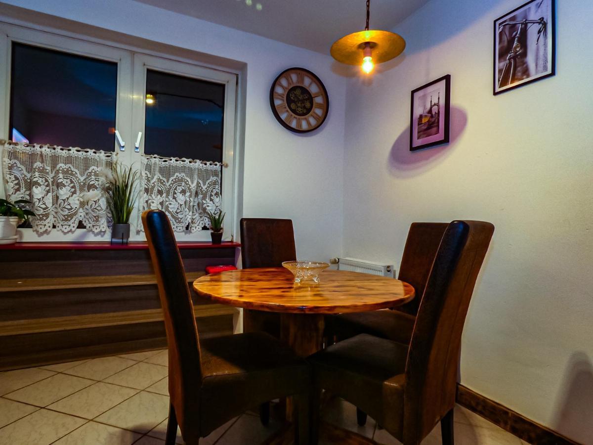 #121 Grosse, Gemuetliche Wohnung In Remscheid-City Buitenkant foto